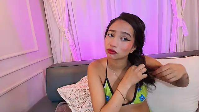 alison ferrera  online show from April 2026 06:00:01 PM