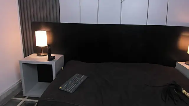 PamelaRed  online show from December 2025 07:53:01 PM