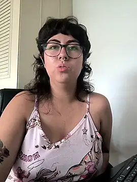 Snapshot of Jasmin_switch chatting on May 2026 03:32:01 PM Jasmin switch online show from May 2026 03:32:01 PM