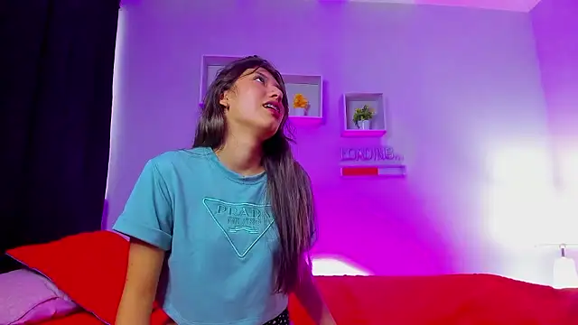 Snapshot of Max_and_pandora chatting on January 2026 07:39:02 PM Max and pandora online show from January 2026 07:39:02 PM