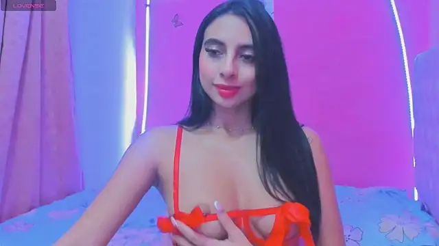 Selenevosse  online show from December 2025 03:58:02 AM