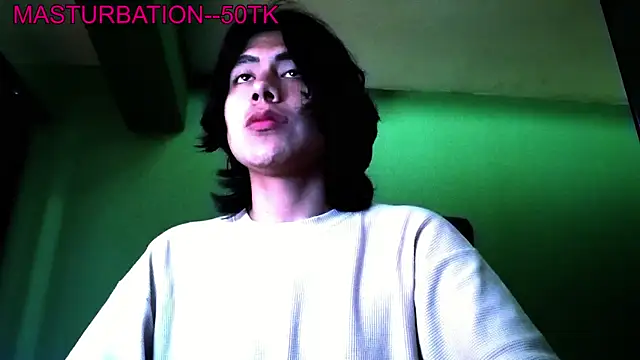 gaspar137 online show from December 2025 03:52:02 PM