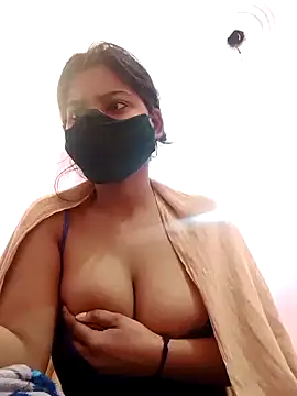 Snapshot of Anshika_panday00 chatting on January 2026 05:56:01 AM Anshika panday00 online show from January 2026 05:56:01 AM