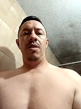 Snapshot of L_hotcream chatting on February 2026 02:15:01 PM L hotcream online show from February 2026 02:15:01 PM