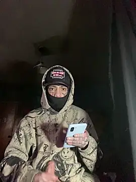 Snapshot of baby_young chatting on December 2025 04:03:01 PM baby young online show from December 2025 04:03:01 PM