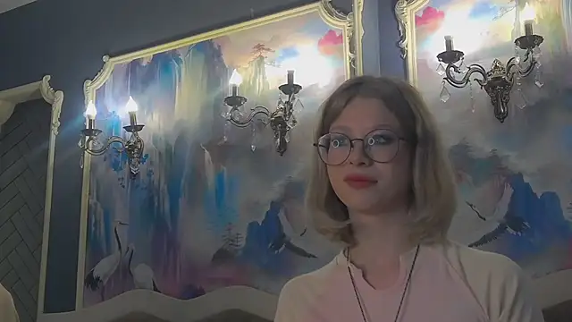 IvyBriggs online show from January 2026 06:02:02 PM