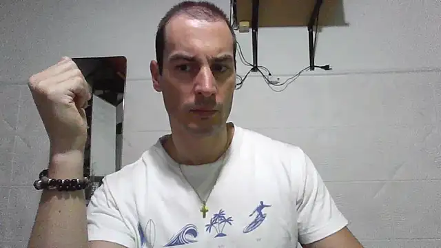 maximuss789 online show from April 2026 01:07:01 PM