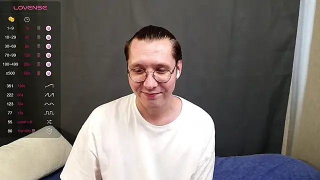 NakedIsaac online show from June 2026 03:17:02 PM