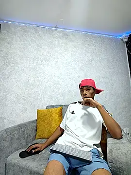 Yoim Williams online show from January 2026 04:48:02 AM