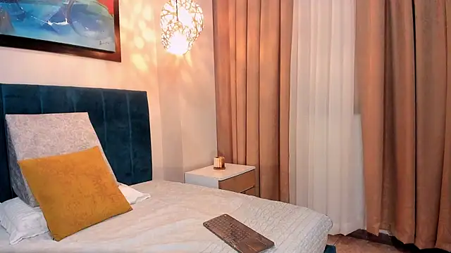 GahiaBelucci online show from January 2026 11:59:02 AM