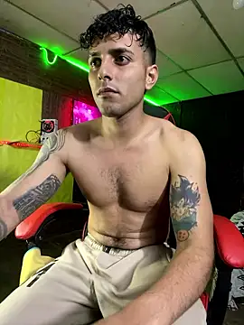 JustynAle2025 online show from January 2026 03:55:01 AM