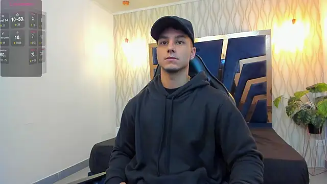 Noah Clarkk online show from April 2026 05:20:02 PM