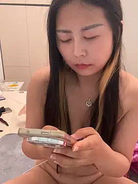 Snapshot of zzdd999 chatting on June 2026 05:23:01 AM zzdd999 online show from June 2026 05:23:01 AM