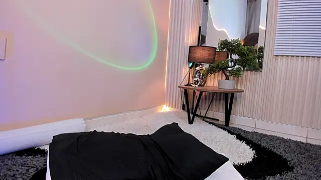 Thristan Leones online show from March 2026 07:16:01 AM