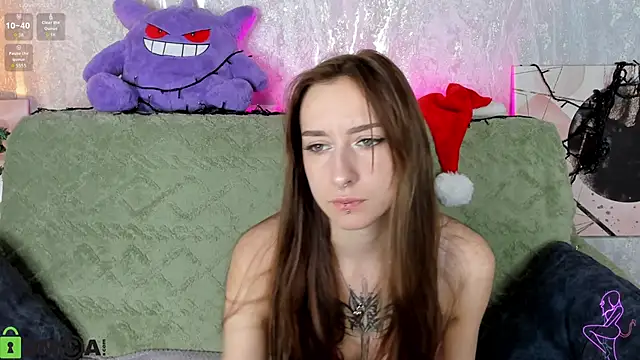 Hi  Karuuu online show from January 2026 01:19:01 AM