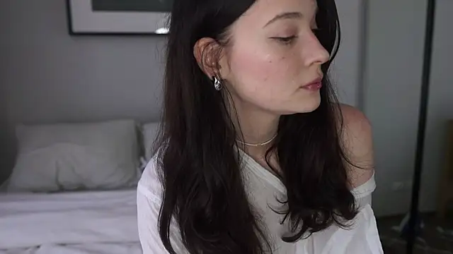 Snapshot of bonjour_nihao_hello chatting on April 2026 02:27:02 AM bonjour nihao hello online show from April 2026 02:27:02 AM