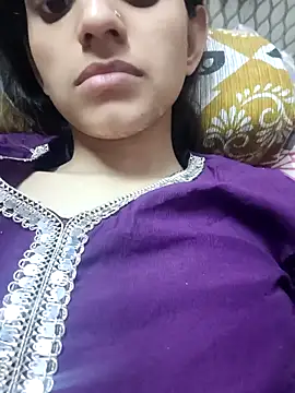 Eva 890 online show from March 2026 06:58:01 PM