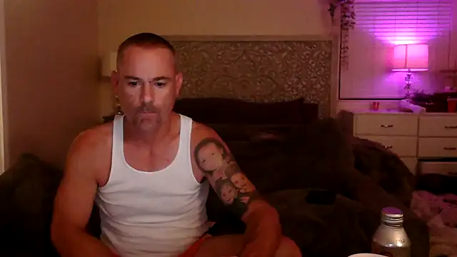 Snapshot of MISTERANDDEMI chatting on May 2026 08:23:02 AM MISTERANDDEMI online show from May 2026 08:23:02 AM