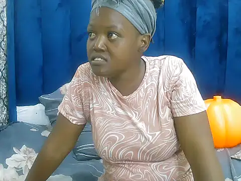 DarkBeauty33 online show from December 2025 10:44:02 AM