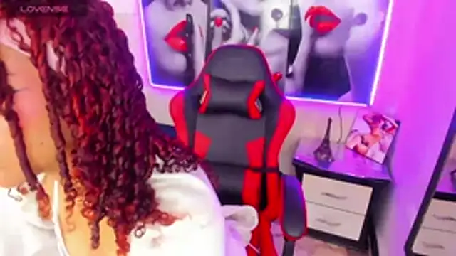 Snapshot of dolly_boob chatting on January 2026 03:45:02 AM dolly boob online show from January 2026 03:45:02 AM