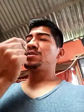 MR OSMAR online show from December 2025 04:14:02 PM