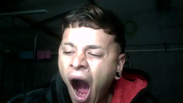 Snapshot of Sickbooy69 chatting on May 2026 01:27:01 PM Sickbooy69 online show from May 2026 01:27:01 PM