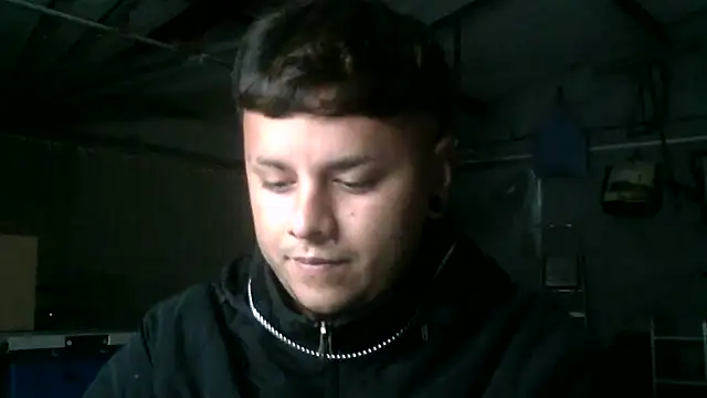 Snapshot of Sickbooy69 chatting on May 2026 09:48:02 AM Sickbooy69 online show from May 2026 09:48:02 AM