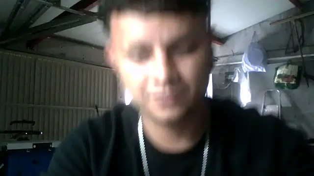 Snapshot of Sickbooy69 chatting on May 2026 04:15:02 PM Sickbooy69 online show from May 2026 04:15:02 PM