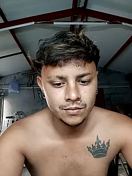 Snapshot of Sickbooy69 chatting on June 2026 07:18:01 PM Sickbooy69 online show from June 2026 07:18:01 PM