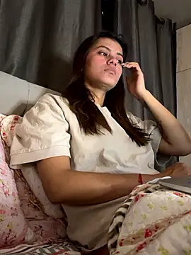 anna-evans09 online show from January 2026 10:31:01 AM