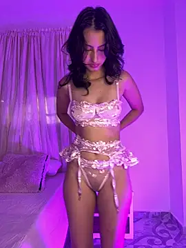 Snapshot of Zoe_mrl chatting on January 2026 02:00:01 PM Zoe mrl online show from January 2026 02:00:01 PM