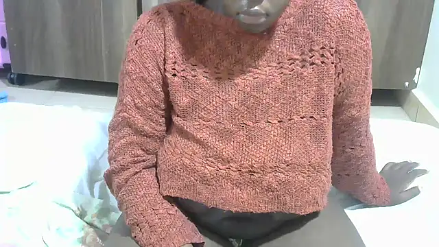 Snapshot of HII- chatting on December 2025 02:02:02 PM HII- online show from December 2025 02:02:02 PM