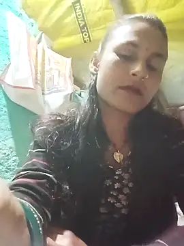 Cuty priti online show from February 2026 05:02:01 PM