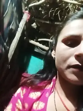 Snapshot of Cuty_priti chatting on May 2026 05:40:02 PM Cuty priti online show from May 2026 05:40:02 PM