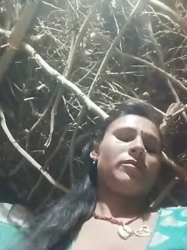 Snapshot of Cuty_priti chatting on June 2026 06:40:02 PM Cuty priti online show from June 2026 06:40:02 PM