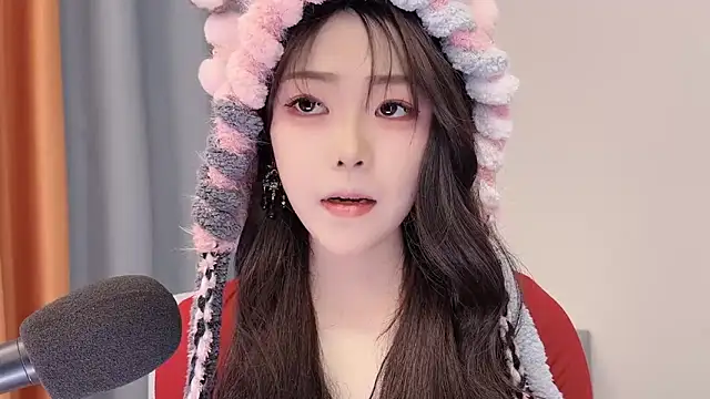 smalldaisy online show from February 2026 02:04:02 AM