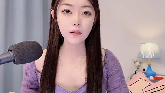 smalldaisy online show from April 2026 02:56:01 AM