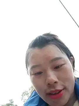 Snapshot of chloe-ri chatting on December 2025 06:20:02 AM chloe-ri online show from December 2025 06:20:02 AM