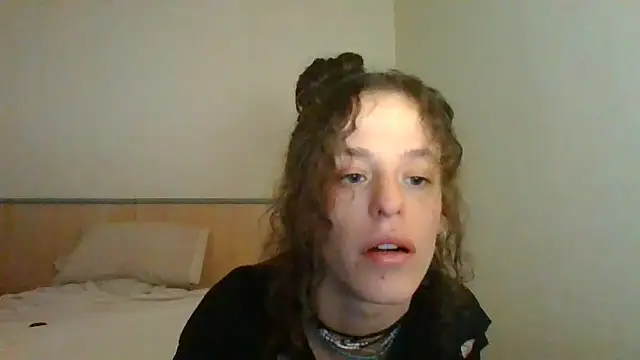 4lien online show from April 2026 07:53:01 AM