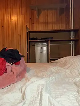 cassie miller velvet online show from March 2026 11:39:02 AM