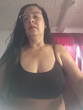 Snapshot of KiaraFoster chatting on June 2026 12:48:01 PM KiaraFoster online show from June 2026 12:48:01 PM