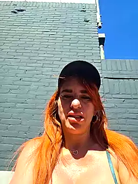 LaLynn online show from April 2026 12:31:01 PM