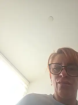 LaLynn online show from May 2026 12:11:02 PM