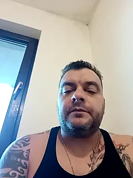 TomasTenerife online show from December 2025 01:40:02 PM