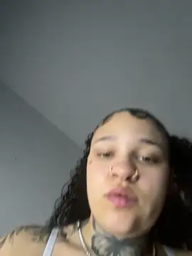 urprettygirlleenay online show from March 2026 10:06:01 PM