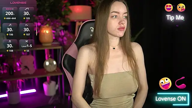 Velouraa online show from January 2026 03:37:02 PM