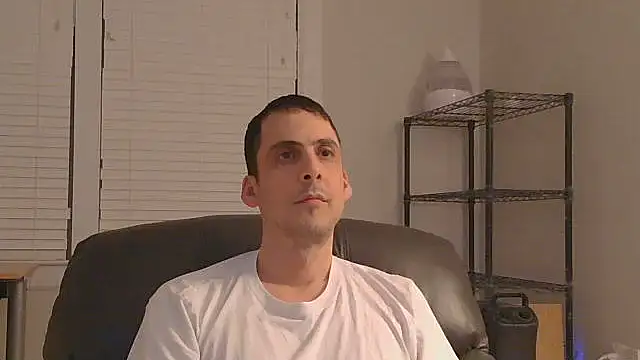 Snapshot of SissyJosh chatting on February 2026 04:27:02 AM SissyJosh online show from February 2026 04:27:02 AM