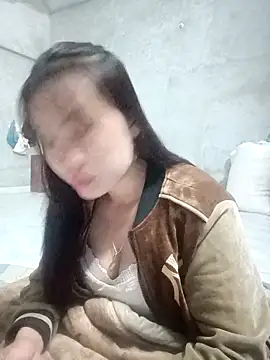 boiboi001 online show from February 2026 01:37:02 PM