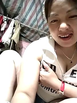 Lucky cutee online show from February 2026 01:02:02 AM