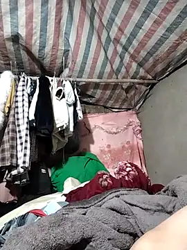 Snapshot of Lucky_cutee chatting on March 2026 01:29:02 PM Lucky cutee online show from March 2026 01:29:02 PM